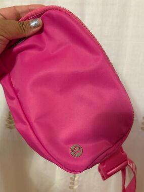lululemon crossbody bag hot pink Amazon.com | Everywhere Belt Bag, 1L (Pink Pastel) All neon colors are sensitive to UV rays from the sun and will naturally fade over time Everywhere Belt Bag 1L -